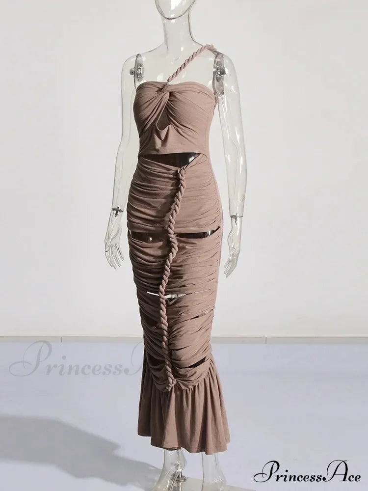 Maddie Elegant Maxi Dress