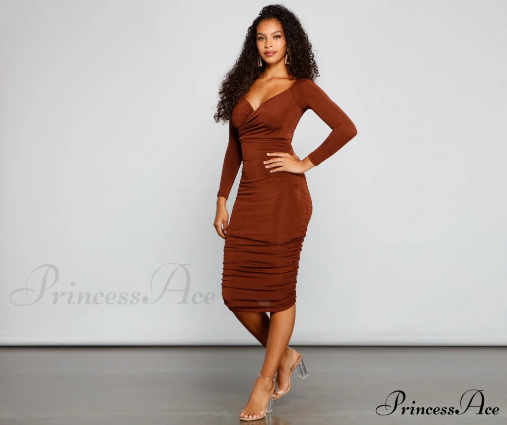 Melissa Long Sleeve Charming Ruched Midi Dress S.o. Short Dresses