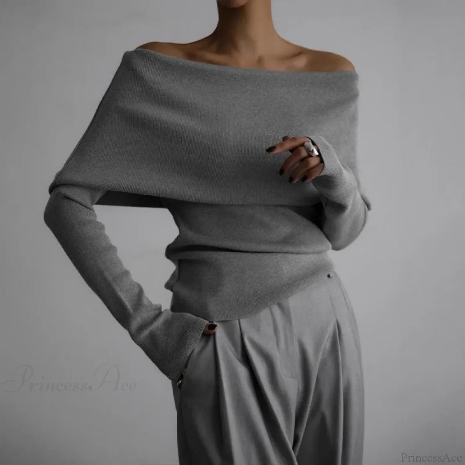 Off-Shoulder Solid Long Sleeve Knitted Sweater GRAY / S