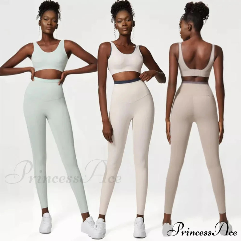 Peyton Sports Bra And Graceful Leggings Set Milk White