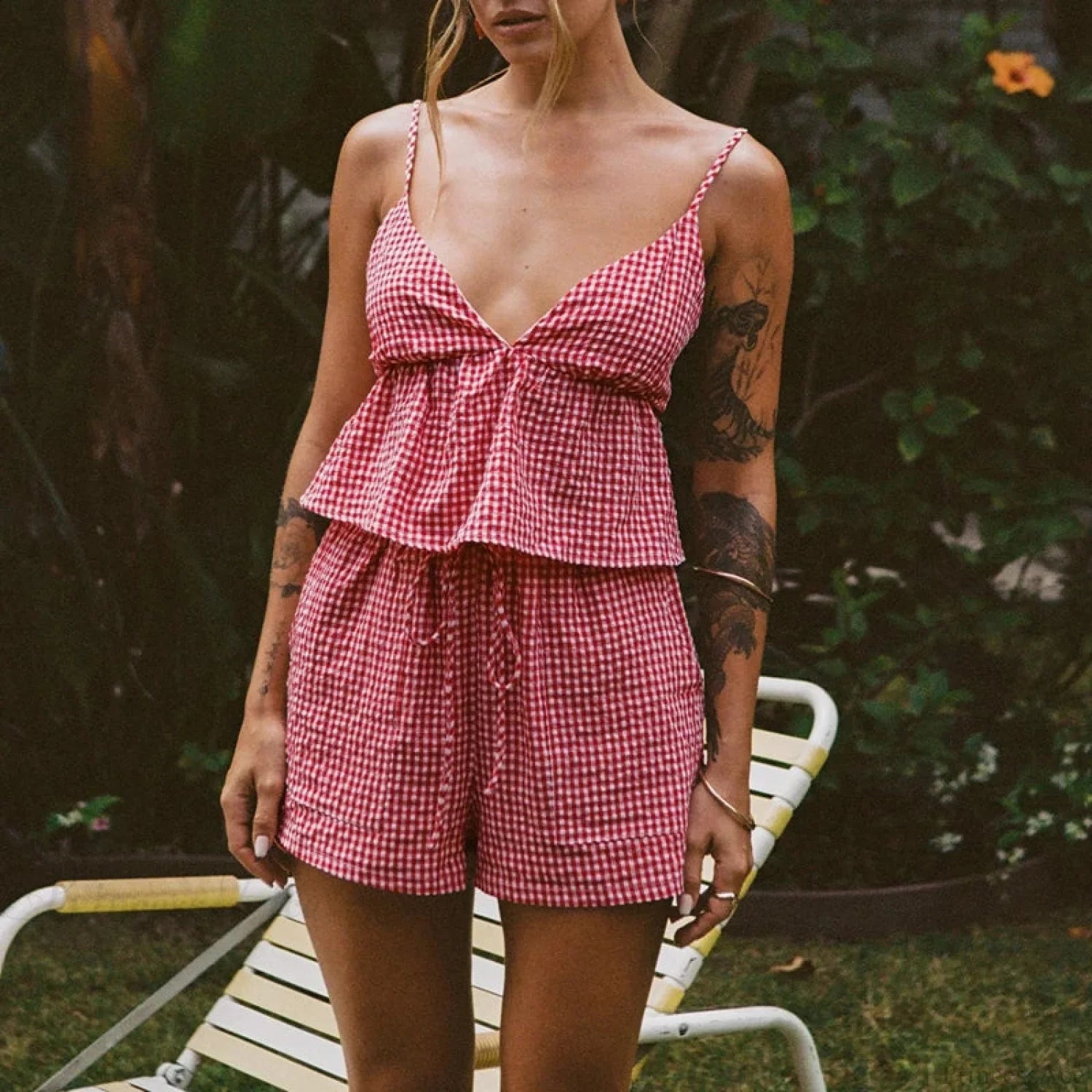Plaid V Neck Backless Tie-Up Camis Elastic Waist Shorts Two Pieces Set Red / S twopiecesset-250126
