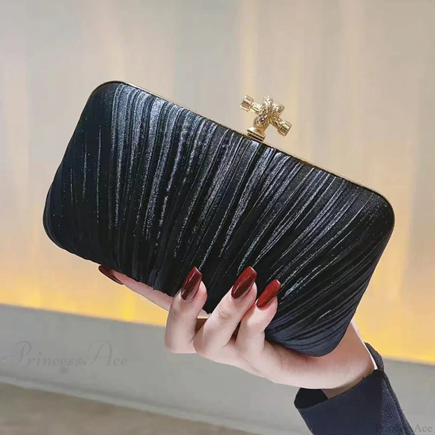 Pleated Evening Clutch Banquet Chain Bag Black clutchbag-250126