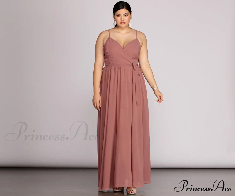 Plus Helena Formal Sleeveless Chiffon Dress - Lady Occasions