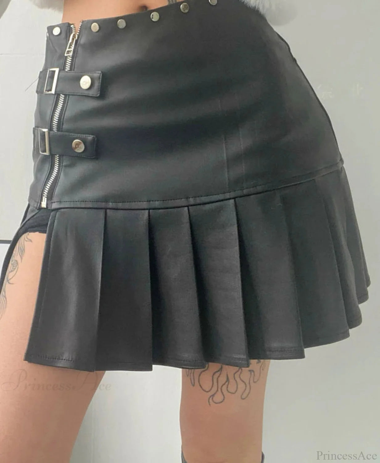 Retro PU Leather Pleated Mini Skirt