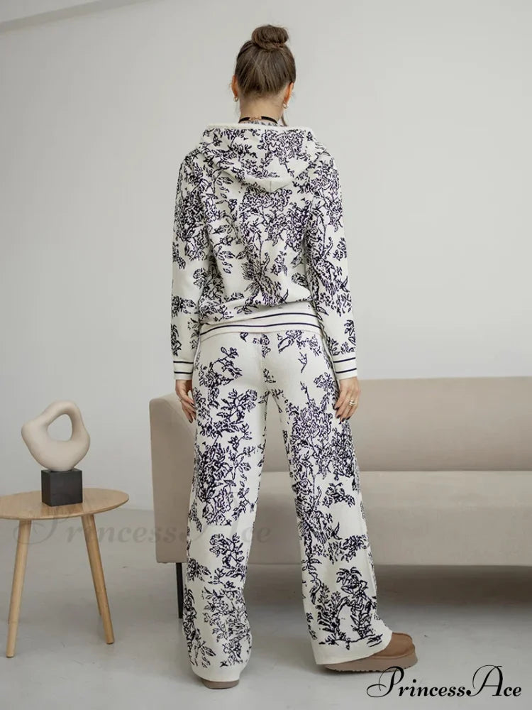 Romana Knitted Stylish Two Piece Set
