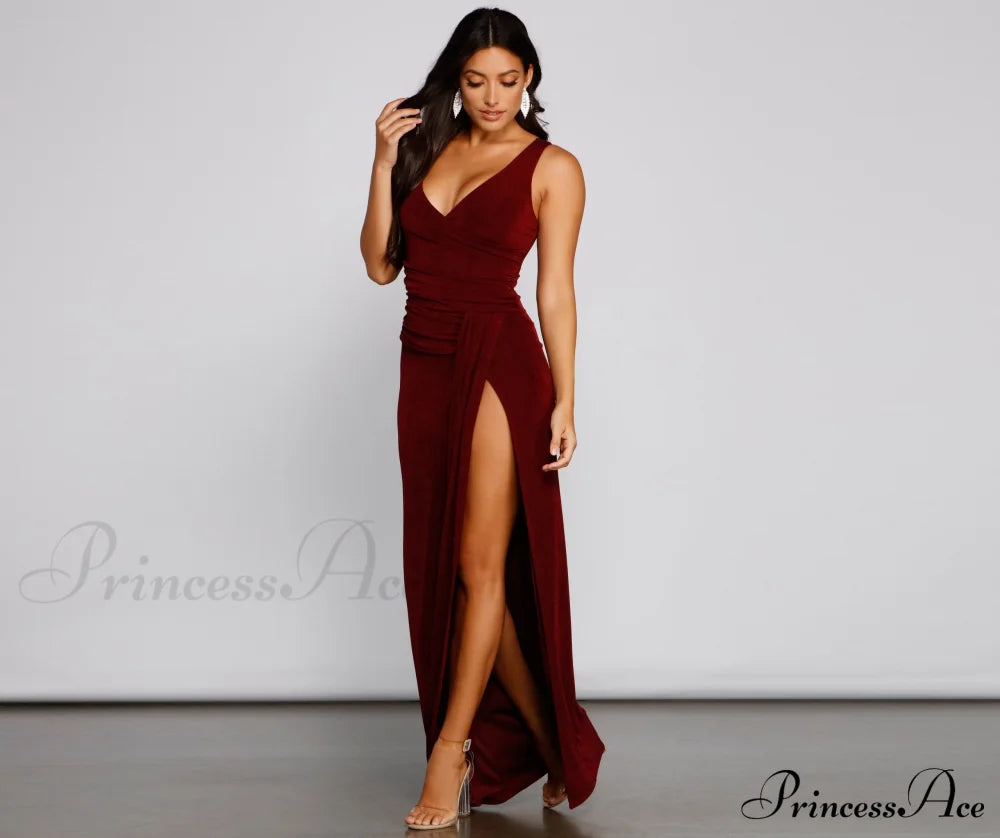 Serena Formal High Charming Slit Lurex Dress Wine / Xs S.o. Long Dresses
