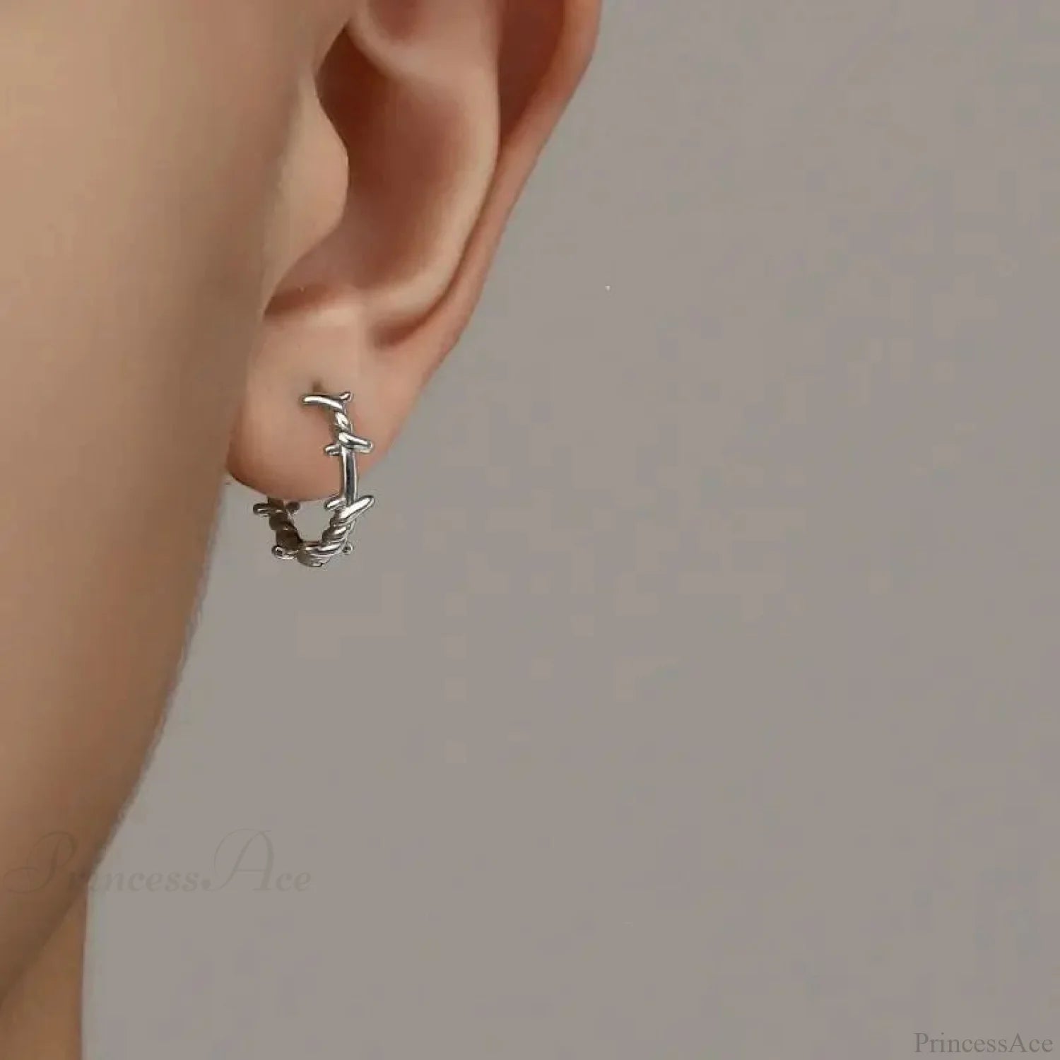 Shiny Thorns Circle Five-Pointed Star Earring sliver
