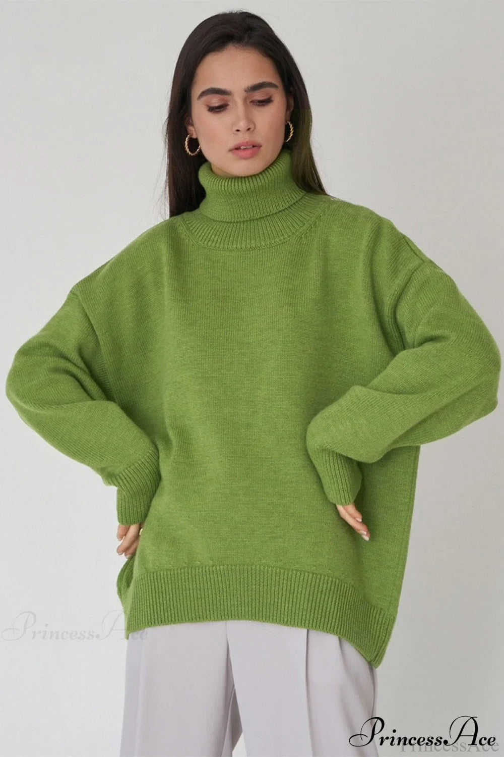 Solid Color High-Neck Loose Knit Sweater Green / S