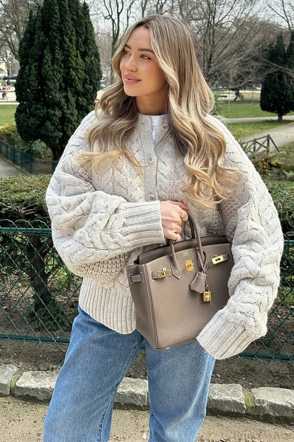 Solid Elegant Crewneck Cable Short Cardigan Sweater