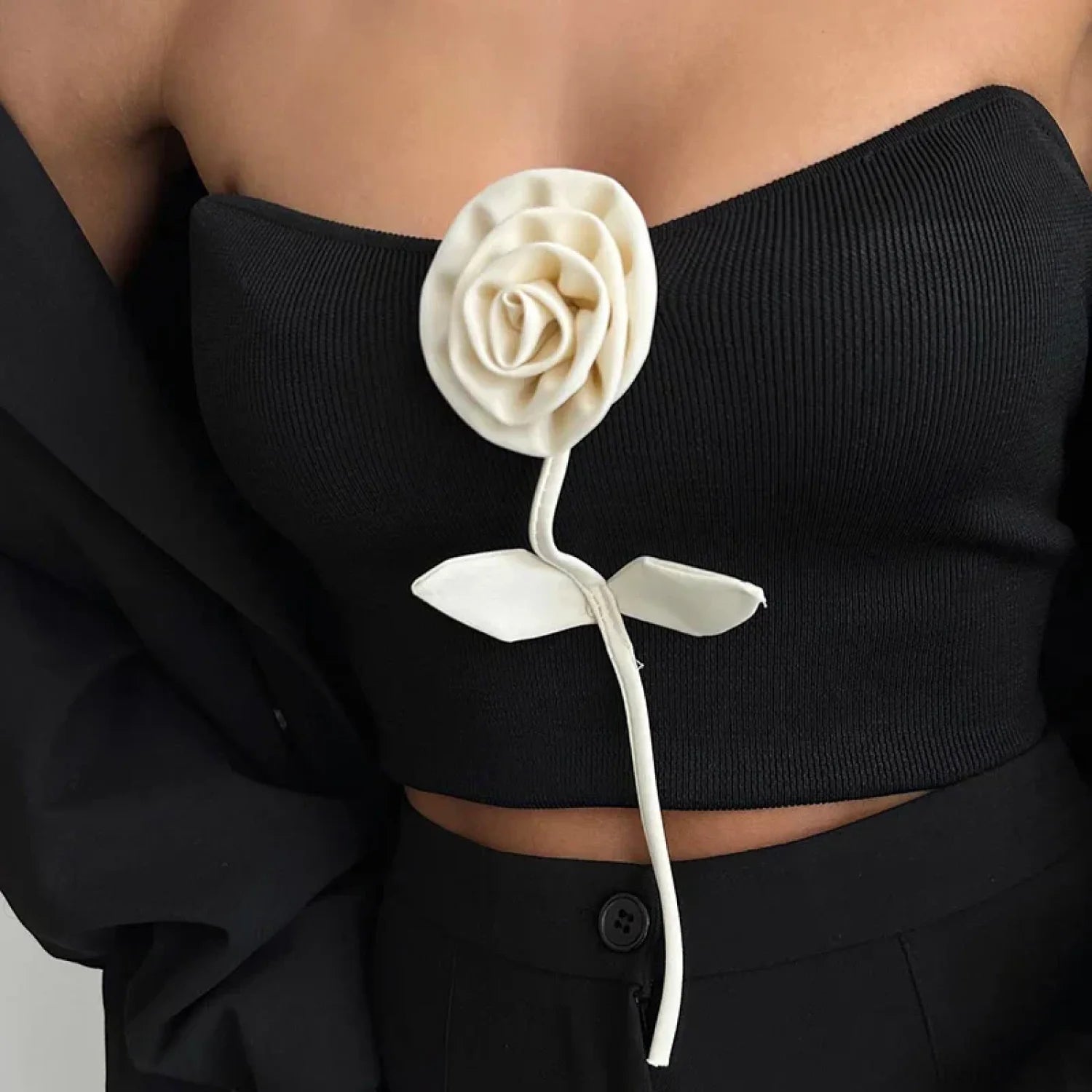 Solid Elegant Sleeveless Strapless Casual Flower Tube Crop Top croptop-250126
