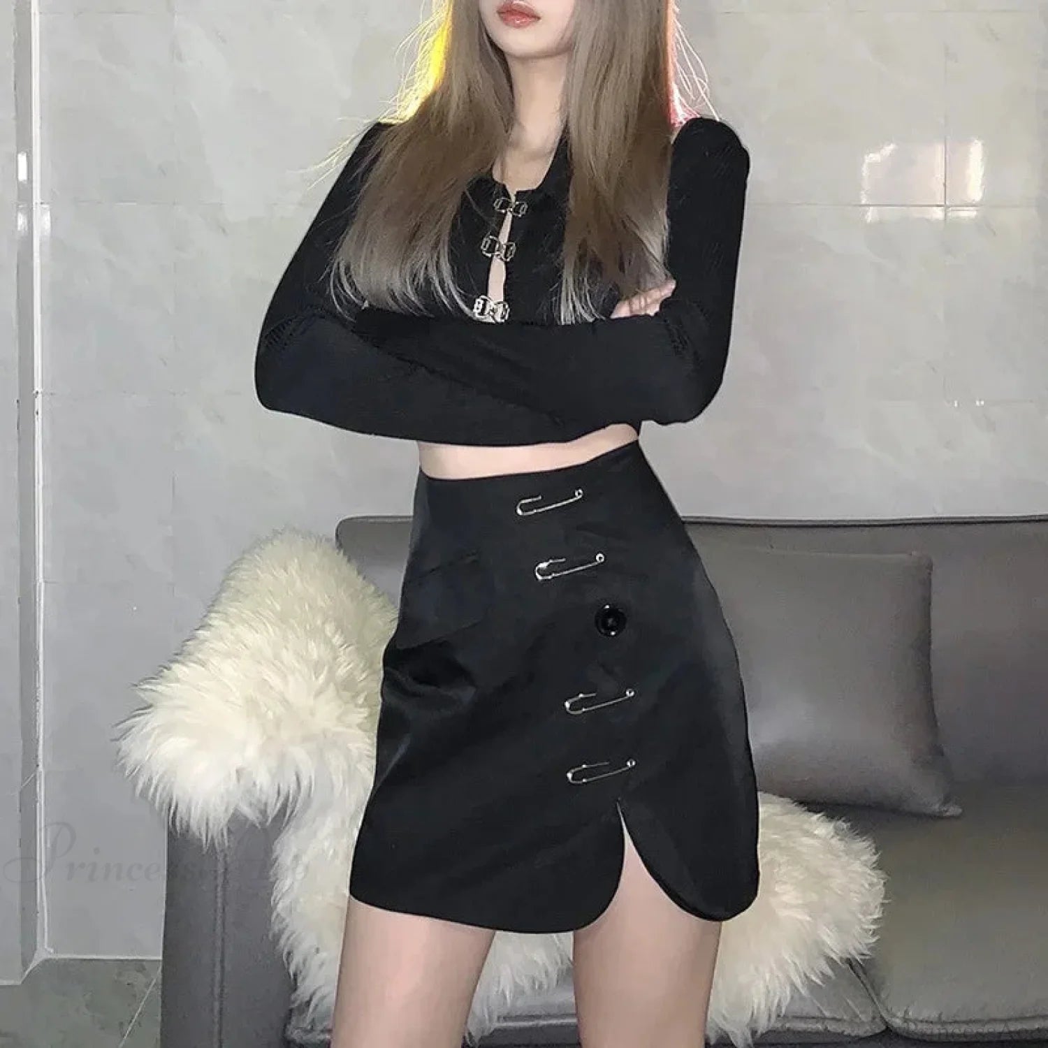 Solid Hue Slim Divide Mini Skirt black / S