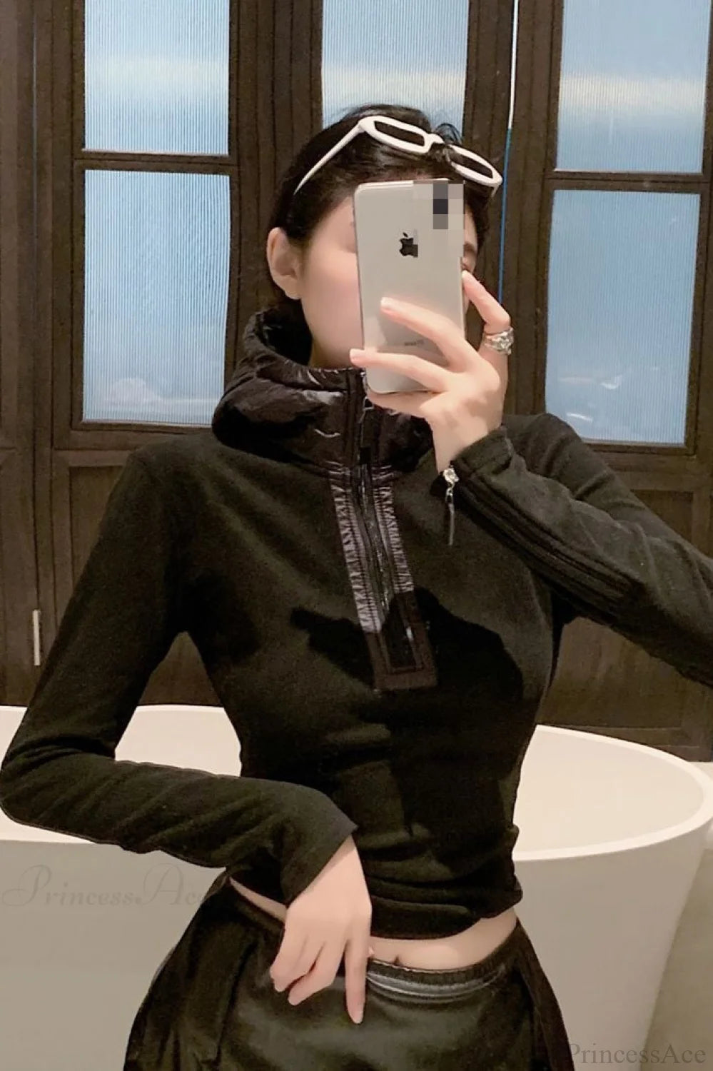 Solid Slim Half-Zip Hooded Long Sleeve Tee