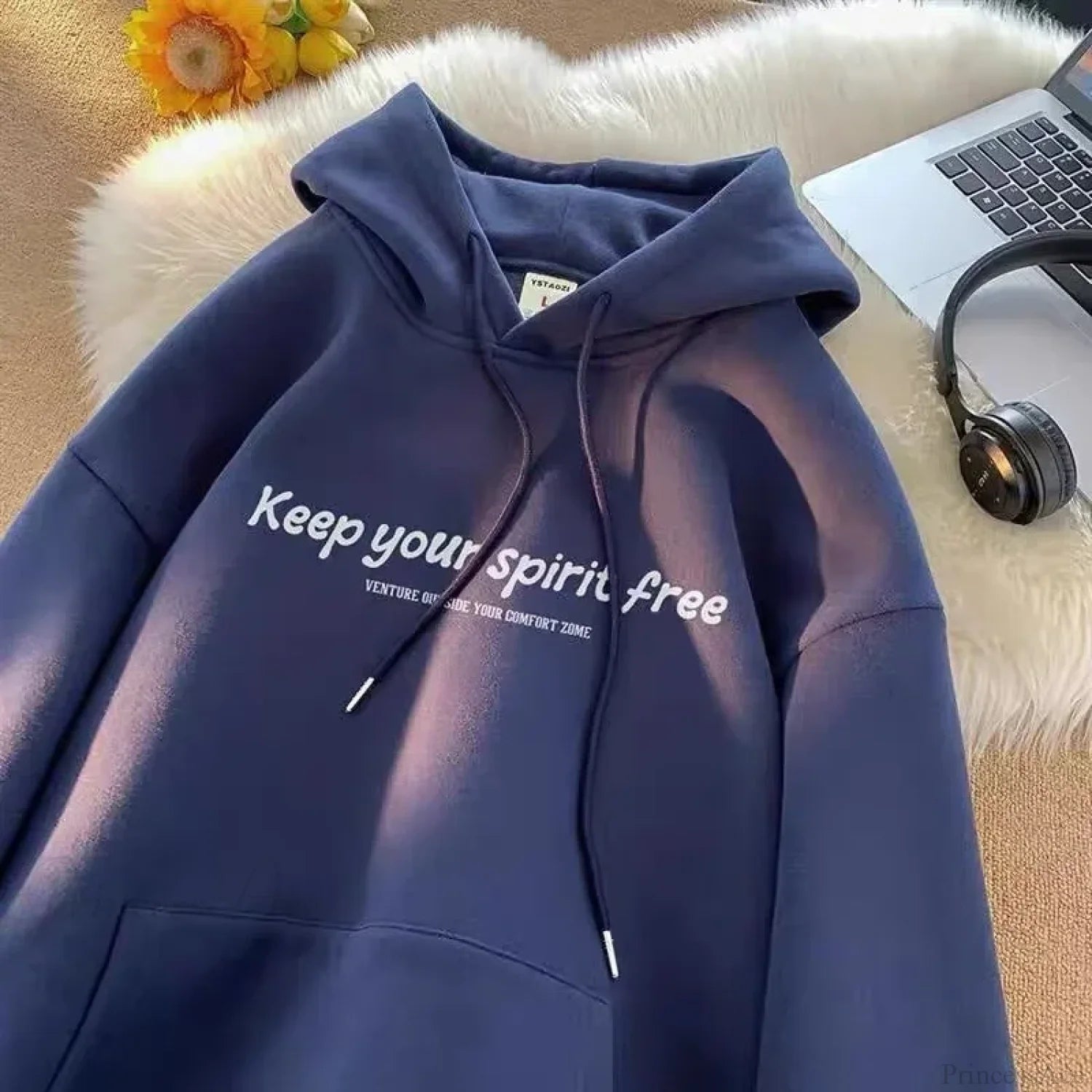 Spirit Free Letter Printed Hoodie