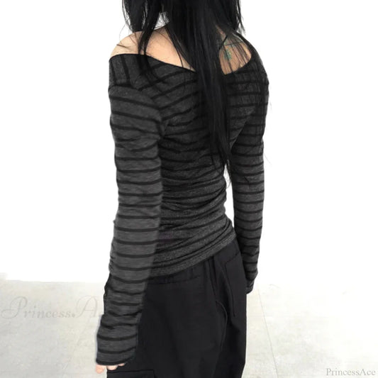 Striped O-neck Knit Top Dark Grey / S