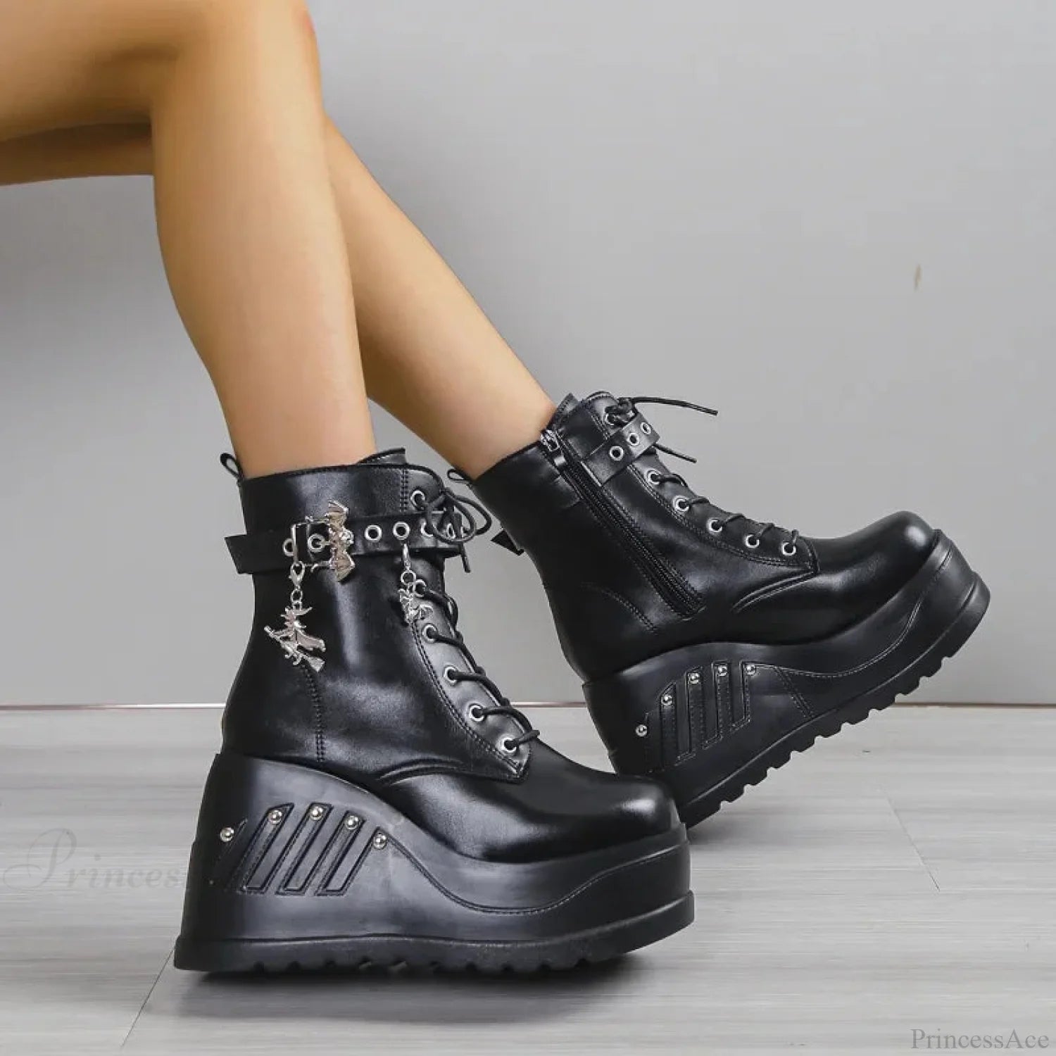 Stylish Rebel Gothic Elevated Gothic Boot