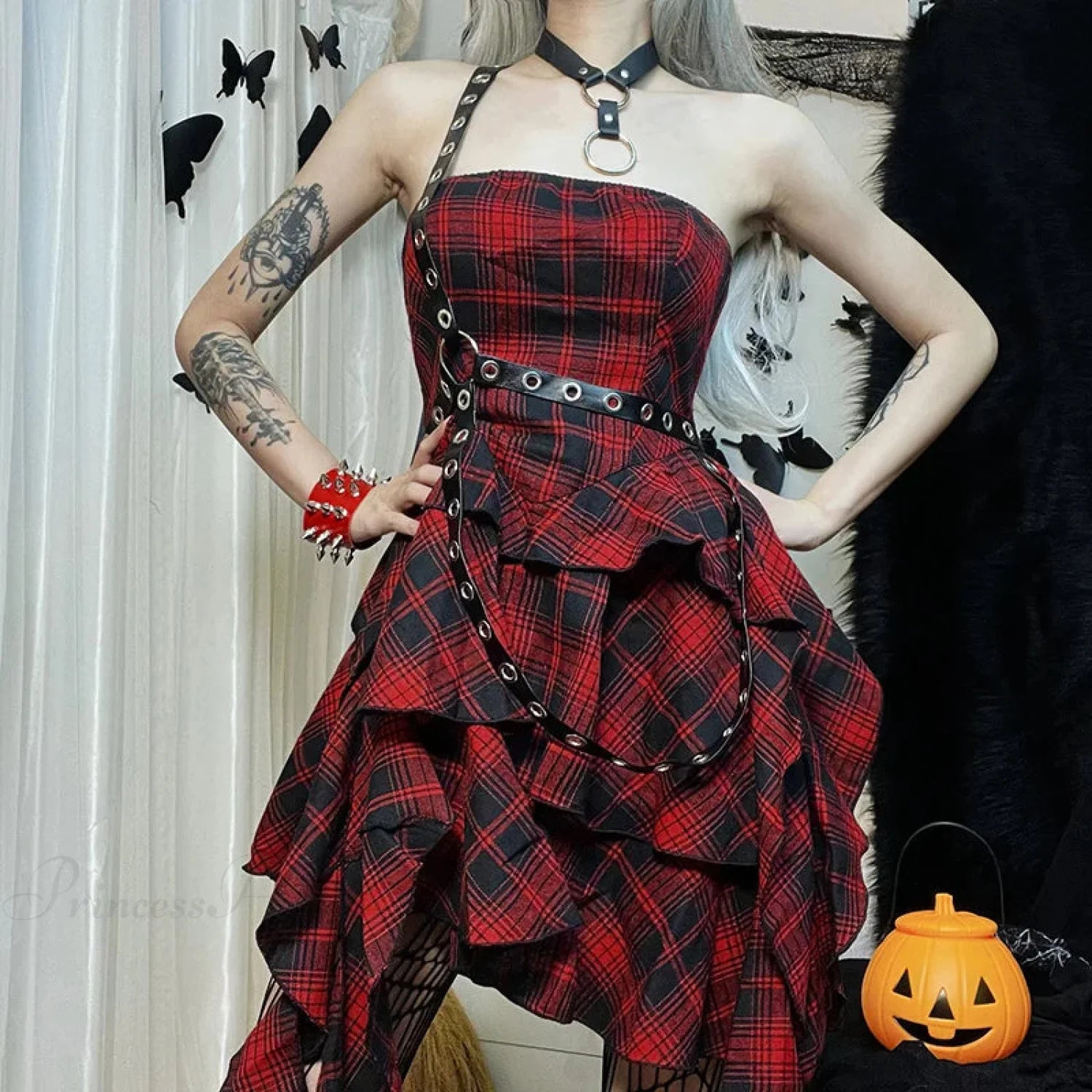 Tall Cut Lace Form-Fitting Mini Dress Red / S