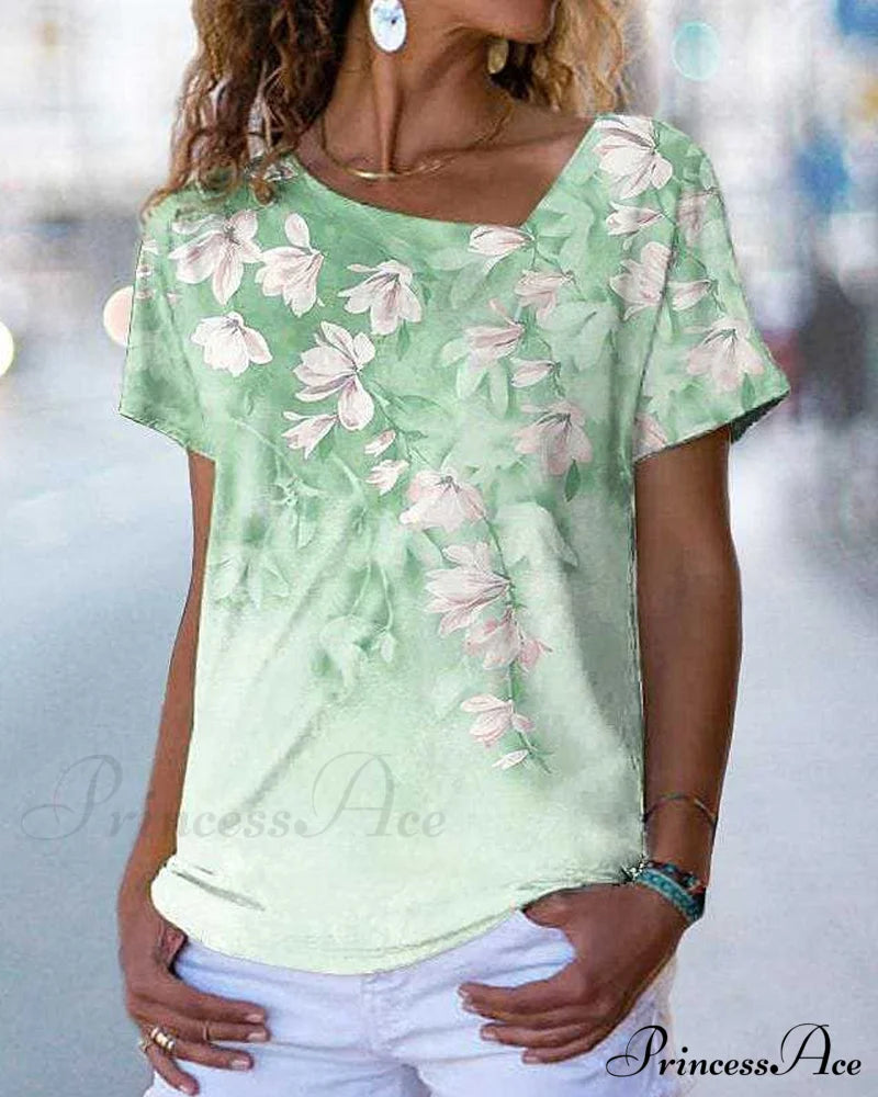 V-Neck Design Flowered T-Shirt T-Shirts