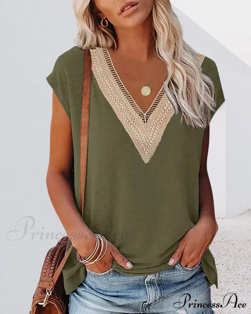 V-Neck Lace Tee T-Shirts