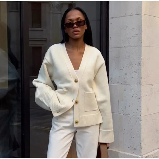 V-neck Pocket Long Sleeve Cardigan White / S