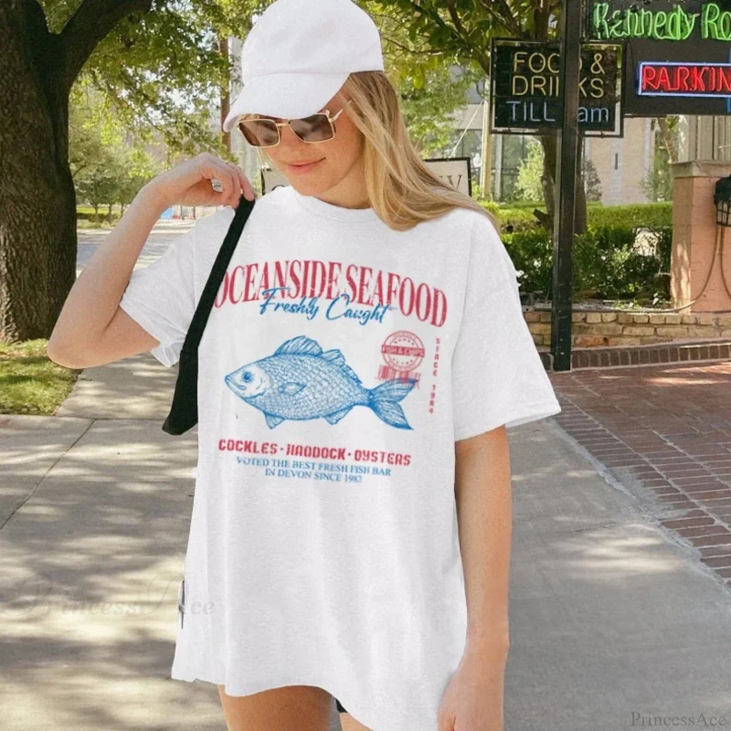Vintage Seafood Grunge Aesthetic T-shirt WHITE / S t-shirt-250223