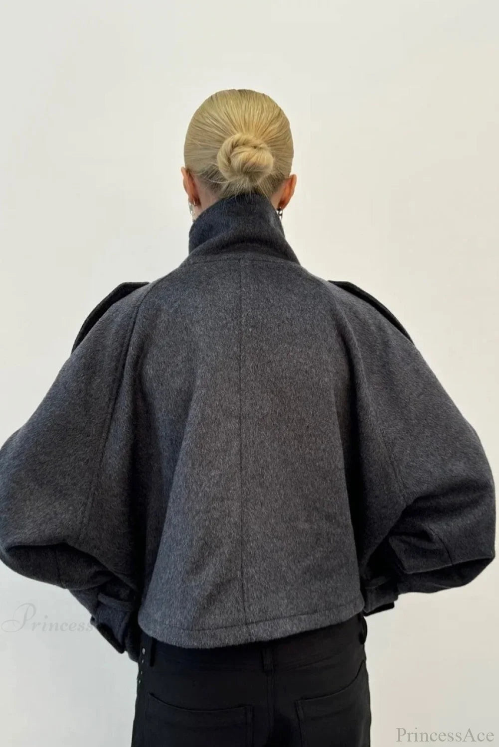 Vintage Stand Collar Buttoned Short Wool Coat