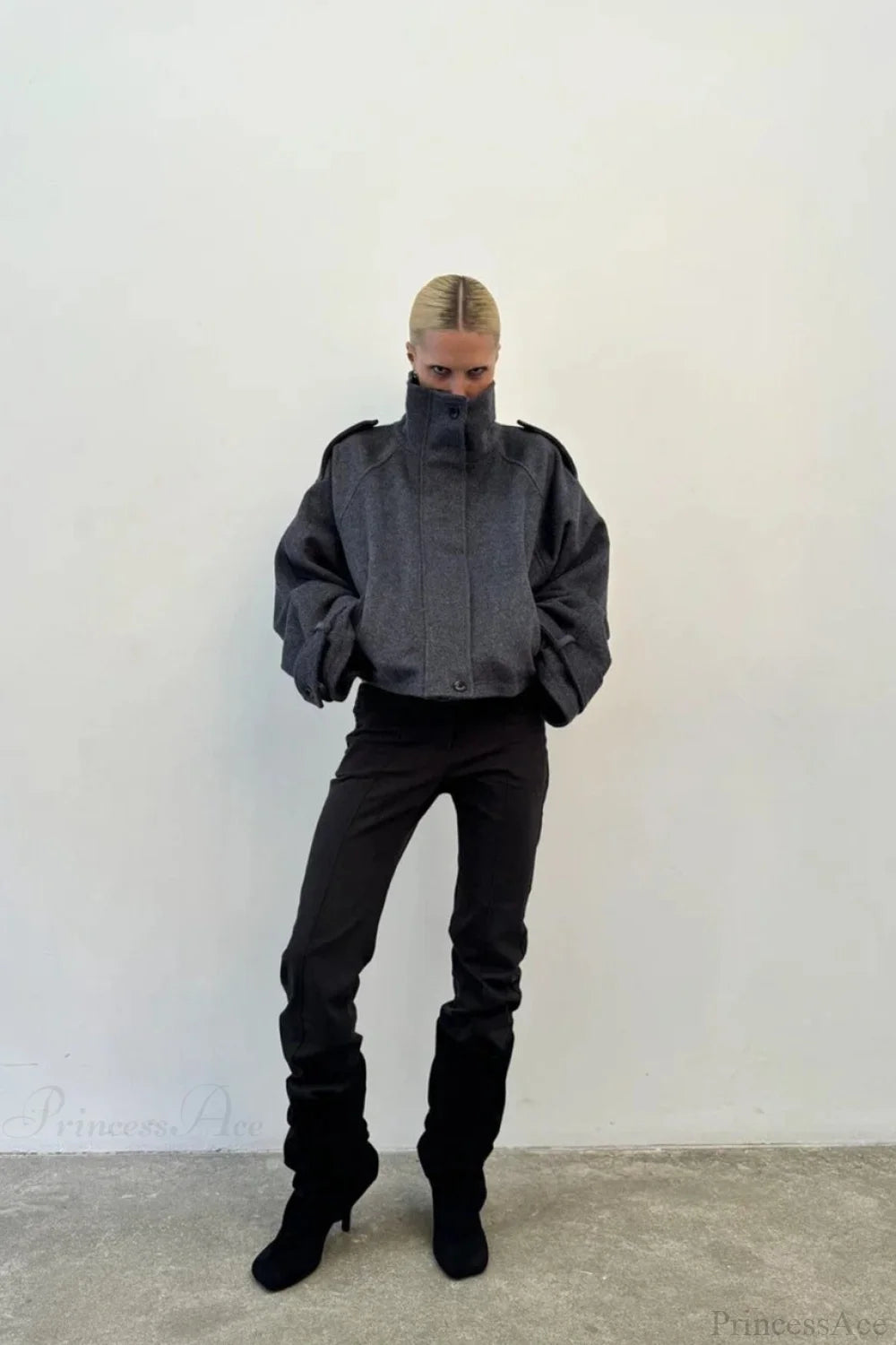 Vintage Stand Collar Buttoned Short Wool Coat