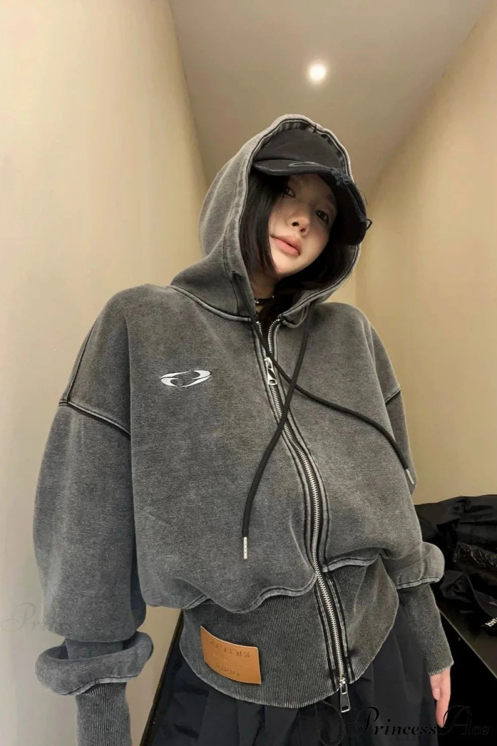 Washed 3D Embroidered Open Front Crop Hoodie Black / M