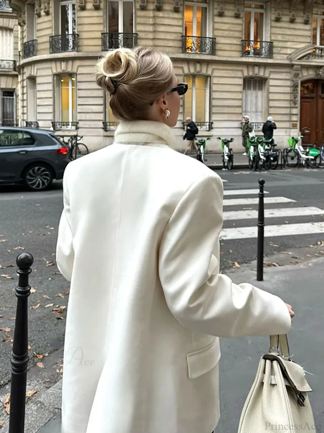 White Double Pockets V-neck Coat