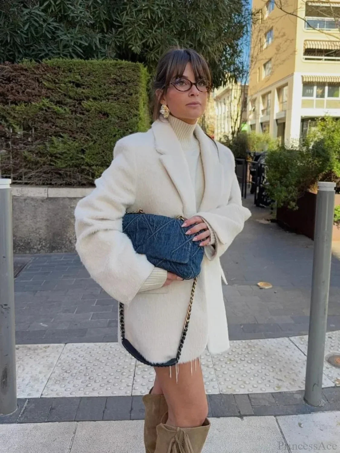 White Single Breasted Woolen Coat