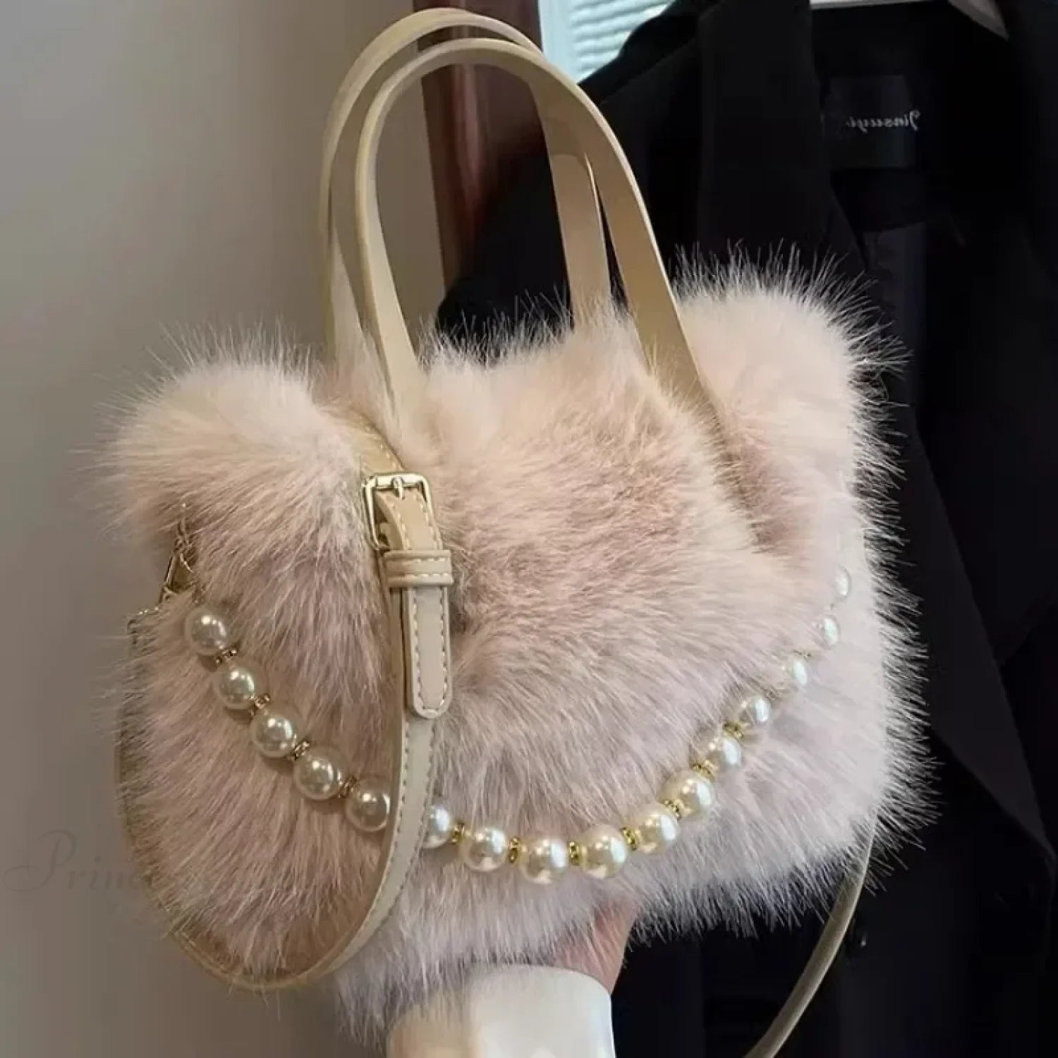 Winter Faux Fur Crossbody Pearl Chain Decor Handbag handbag-250126