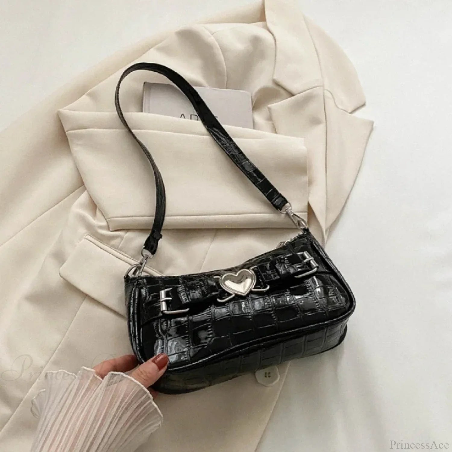 Y2K Peach Heart Leather Shoulder Bag Black shoulder-250126